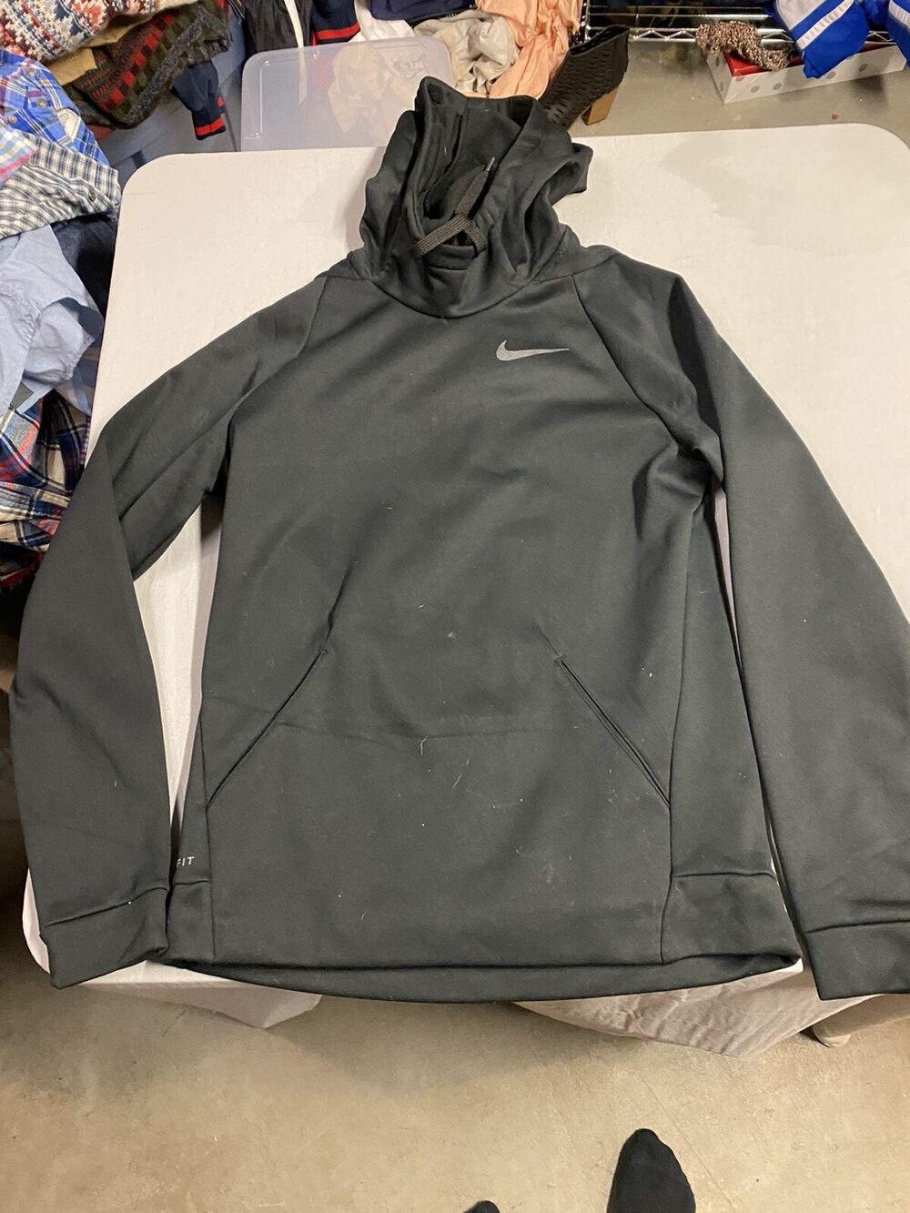 Nike Therma Training Black Pullover Hoodie Sweatshirt Womens Small